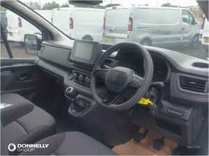 Renault Trafic Ll30 Blue dCi 130 Advance  safety - Image 2