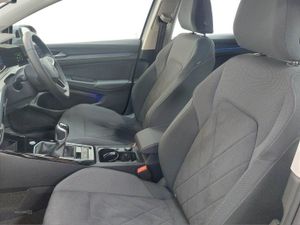 Volkswagen Golf 1.5 TSI Style 5dr - Image 2