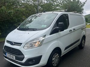 Ford Transit Custom 2017 INCLUDES VAT - Image 4