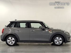 MINI Cooper 1.5 PET Auto 5DR - Image 2