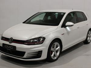 Volkswagen Golf 2016 GTI DSG - Image 3