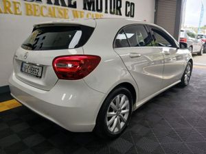 Mercedes-Benz A-Class A 160 D Style 5DR - Image 4