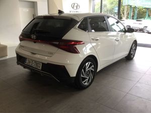 Hyundai i20 Deluxe Plus 5DR - Image 2
