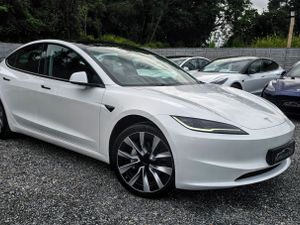 🔥 2024 Tesla Model 3 Highland SR + As new - Image 2