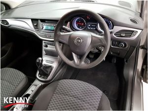 Opel Astra S 1.0t 105PS 5DR - Image 2