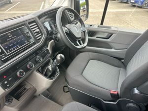Volkswagen Crafter 35 Trendline MWB 2.0tdi 140HP - Image 3