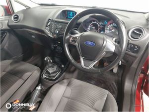 Ford Fiesta 1.25 82 Zetec 5dr - Image 4