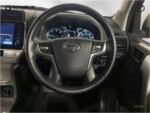 Toyota Landcruiser 2.8 D-4d 204 Active 5dr Auto 5 - Image 4