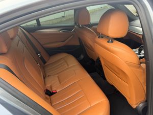 BMW 5-Series 2020 msport 520d - Image 3
