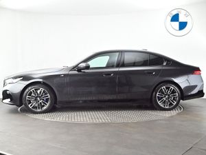 BMW 5 Series 530e M Sport Saloon - Image 3