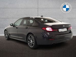 BMW 5 Series 530e M Sport Saloon - Image 3