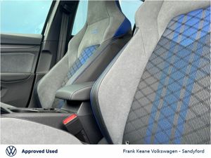 Volkswagen Golf  R   black Edition  2.0 TSI 330HP - Image 4