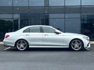 Mercedes-Benz E220d AMG - Image 3
