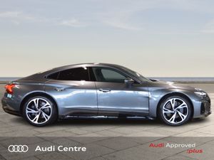 Audi e-tron GT quattro Panoramic Glass Roof - Image 3