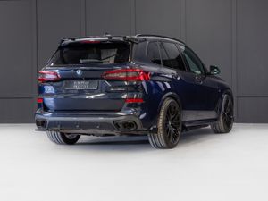 2021 BMW X5 X-Drive 45e M-Sport - Image 3