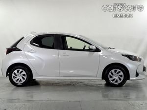 Toyota Yaris 1.0 PET Auto 5DR - Image 2