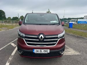 2024 Renault Trafic - Image 2