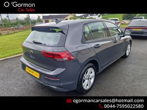 Volkswagen Golf 2.0 LIFE TDI HIGH SPEC - Image 2