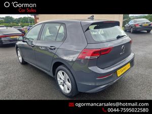 Volkswagen Golf 2.0 LIFE TDI HIGH SPEC - Image 4