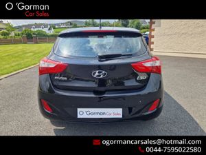 Hyundai i30 SE BLUE DRIVE CRDI - Image 3