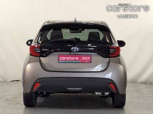 Toyota Yaris 1.5 PET HYB Auto 5DR - Image 4