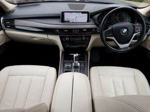 BMW X5 Sdrive25d SE - Image 4