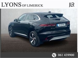Jaguar F- PACE 2.0 I4 Phev 404 PS AWD Auto S  pan - Image 2