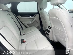 Jaguar F- PACE 2.0 I4 Phev 404 PS AWD Auto S  pan - Image 4