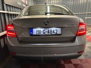 2019 Skoda Octavia DSG Automatic Diesel - Image 2