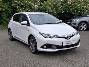 TOYOTA AURIS HYBRID SOL 4DR AUTO 2017(17) - Image 3