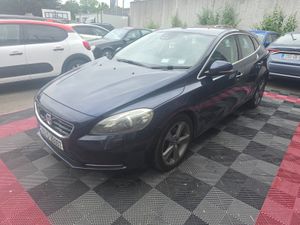 132 VOLVO V40 AUTO NCT-TAX low KMS 99k - Image 3