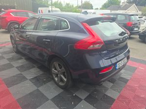 132 VOLVO V40 AUTO NCT-TAX low KMS 99k - Image 4