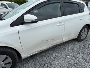 Toyota Auris 2014 1.4 D4D - Image 3