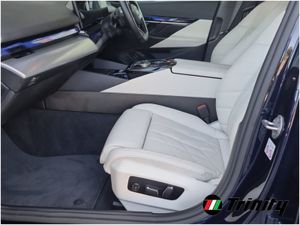 BMW 5 Series M-sport 530e 299BHP Phev Stunning Sp - Image 4