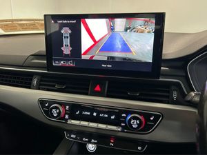 Audi A4 Technik 35 TDI S-A - Image 3