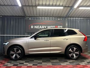 2023 232 Volvo XC60 PHEV 350Bhp Automatic - Image 4
