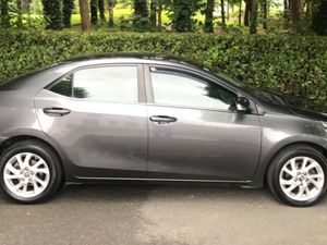 Toyota Corolla 1.3 VVTI LUNA TERRA Edition - Image 4