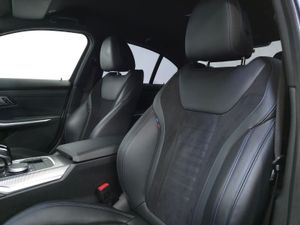 BMW 330E M-SPORT PRO M-PERFORMANCE - Image 4