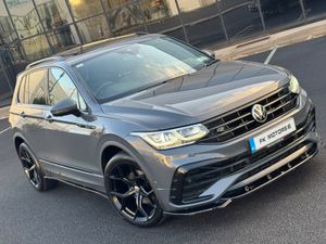 Volkswagen Tiguan 2021 RLINE sunroof manual - Image 2