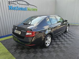 2018 Skoda Octavia AMBITION 1.6TDI 115HP DSG - Image 3