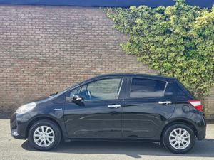 Toyota Vitz AUTOMATIC HYBRID FINANCE AVAILABLE - Image 4