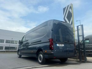 Renault Master Lm35 130hp Advance now Available - Image 3