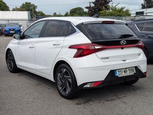 Hyundai i20 1.25i Deluxe Plus  just IN - Image 4