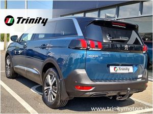 Peugeot 5008 Full Dealer Service History ONE Owne - Image 3