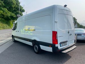 Mercedes-Benz Sprinter 317LWB High Roof - Image 2