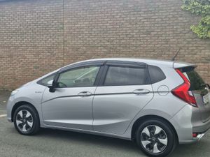Honda Fit HYBRID AUTO FINANCE AVAILABLE - Image 4