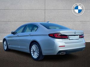 BMW 5 Series 520d SE Saloon - Image 3