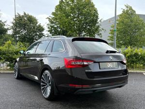 Skoda Superb Auto Business - Image 3