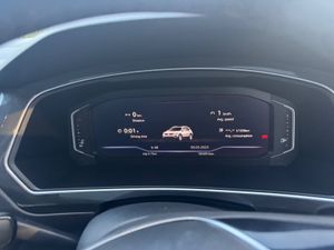 Volkswagen Tiguan 2019 comfortline sunroof auto - Image 4