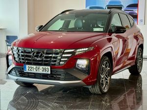 VIDEO TOUR - NLINE PHEV 265 BHP 2 Tone Tucson - Image 3